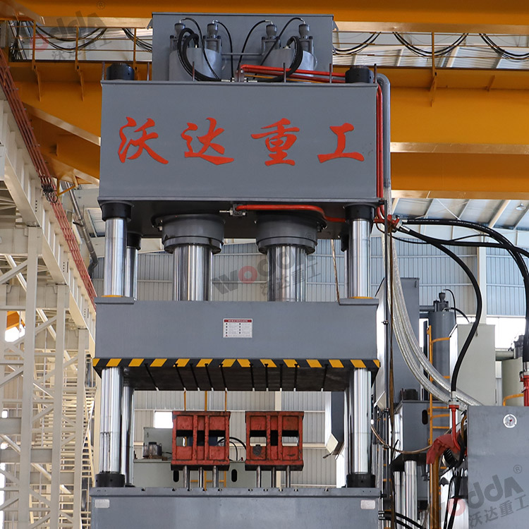 1000液壓機(jī)（立柱、油缸）
